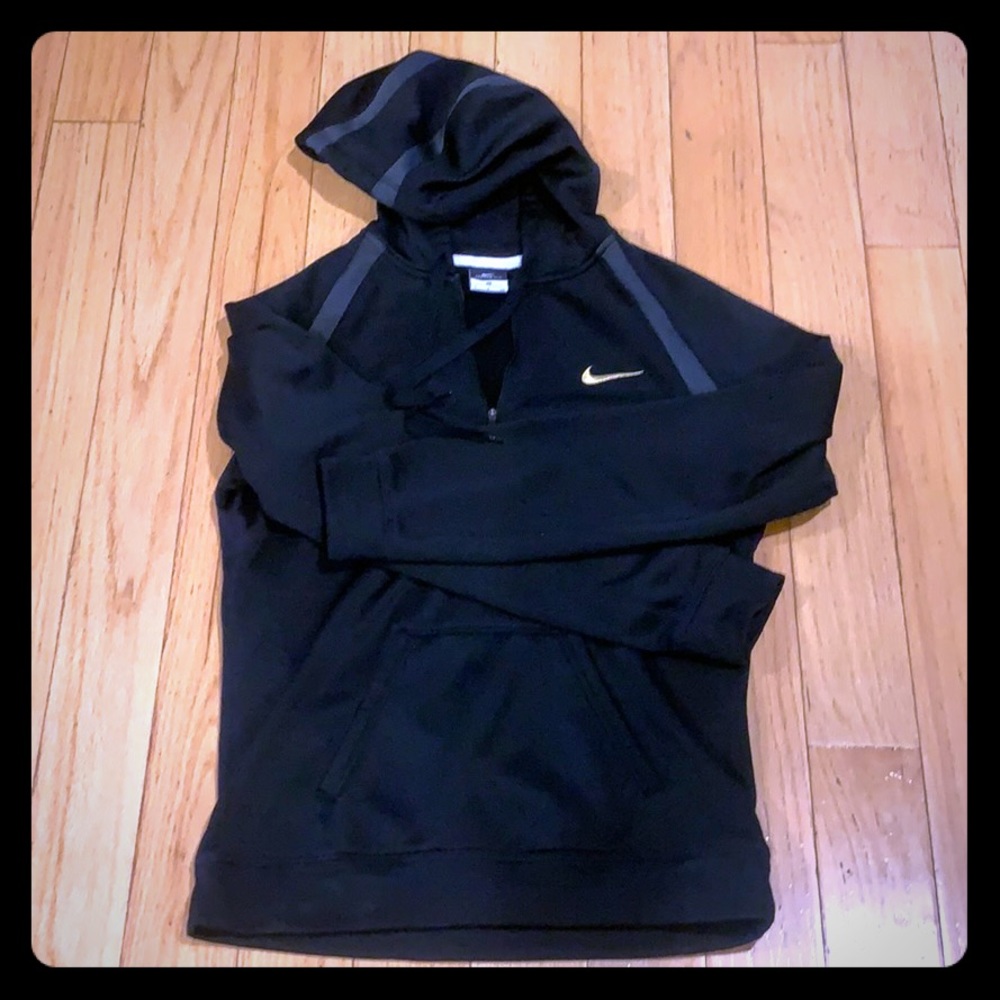Therma-Fit Nike Pullover hoodie